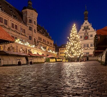 7 Most Beautiful Christmas Markets In Europe